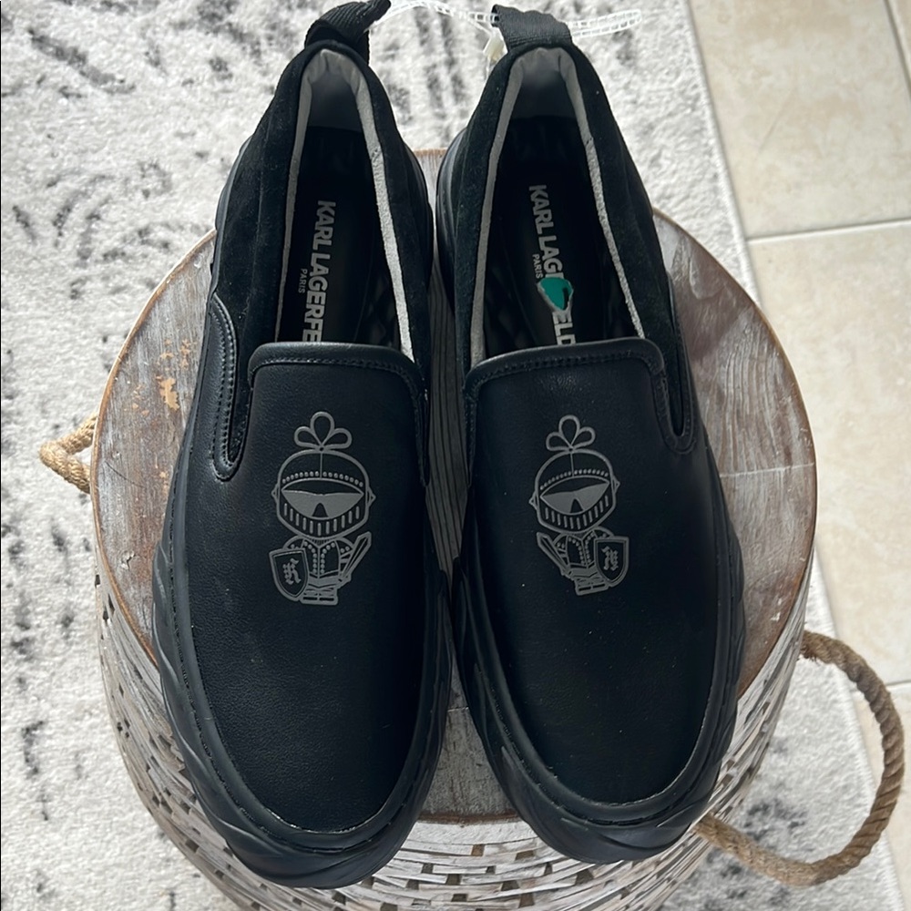 Karl Lagerfeld Black Slip-On Logo Knight Casual Loafers